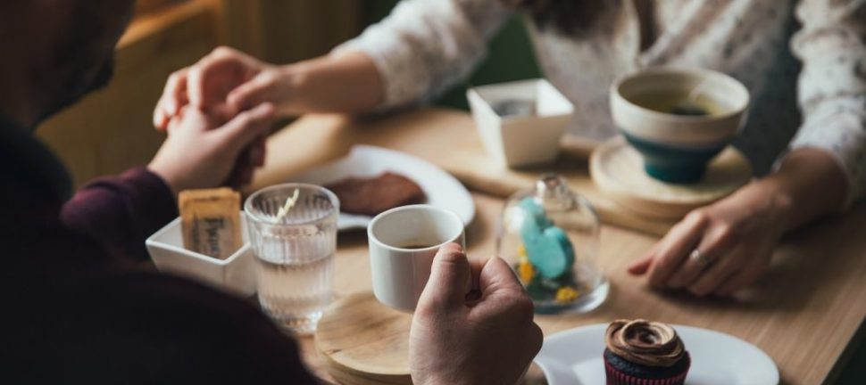 Aftensmad Inspiration: En Guide til Mad- og Drikkeelskere